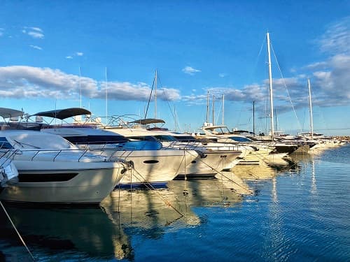 Yacht sales and rentals